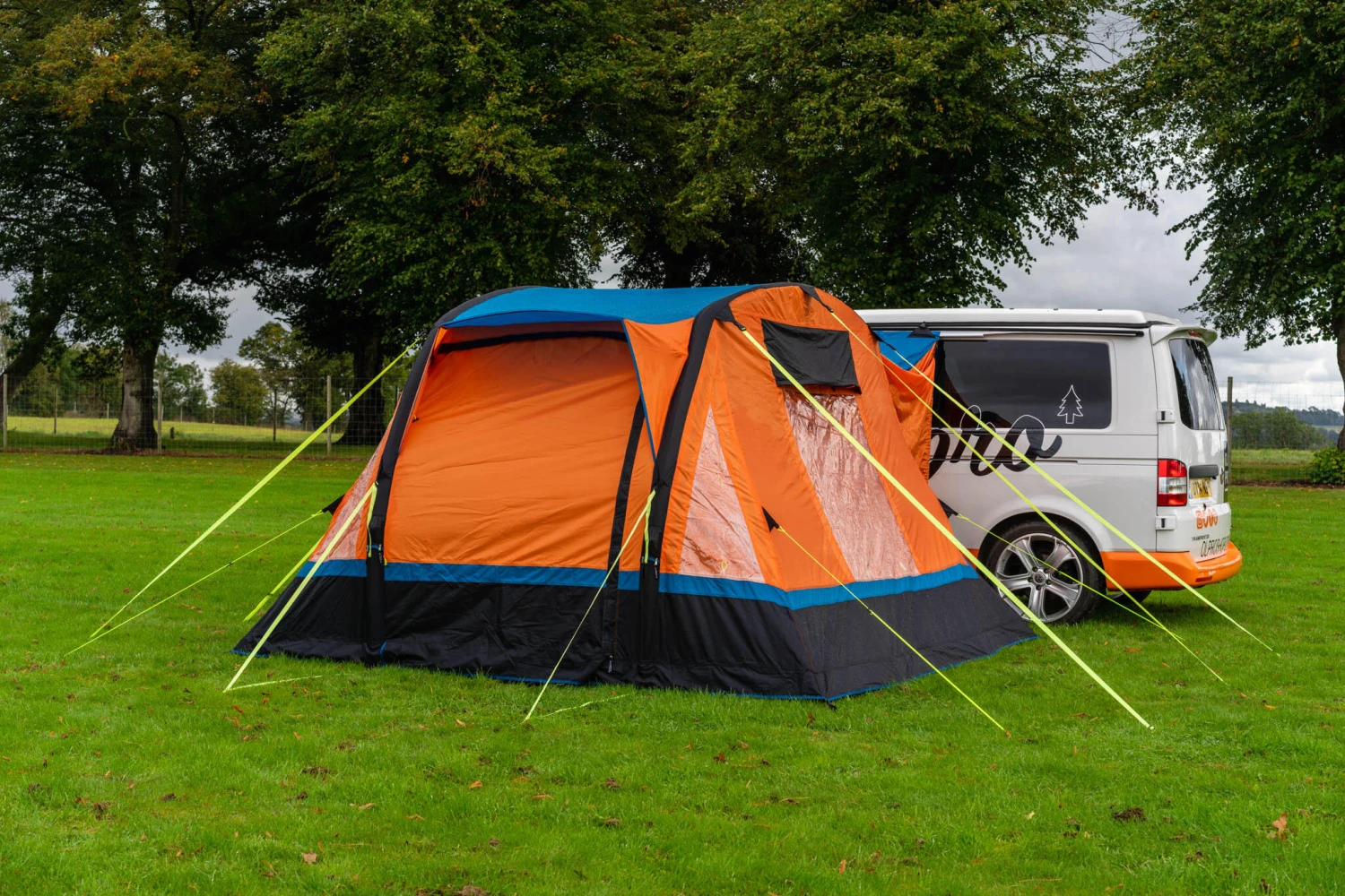 OLPRO Cubo Breeze - Inflatable Campervan Awning 2 OLPRO Cubo Breeze - Inflatable Campervan Awning - Image 2