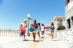 IGLOO KoolTunes Retro Cooler & Speaker 13 IGLOO KoolTunes Retro Cooler & Speaker -Outdoor Camping Shop k186668ecc31838776719393a7a79ea8e