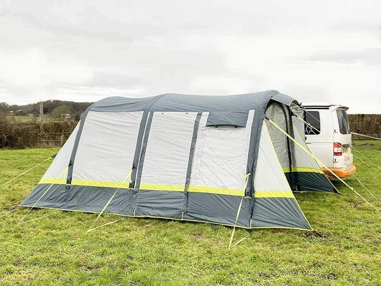OLPRO Cocoon Breeze - Inflatable Campervan Awning 5 OLPRO Cocoon Breeze - Inflatable Campervan Awning - Image 5
