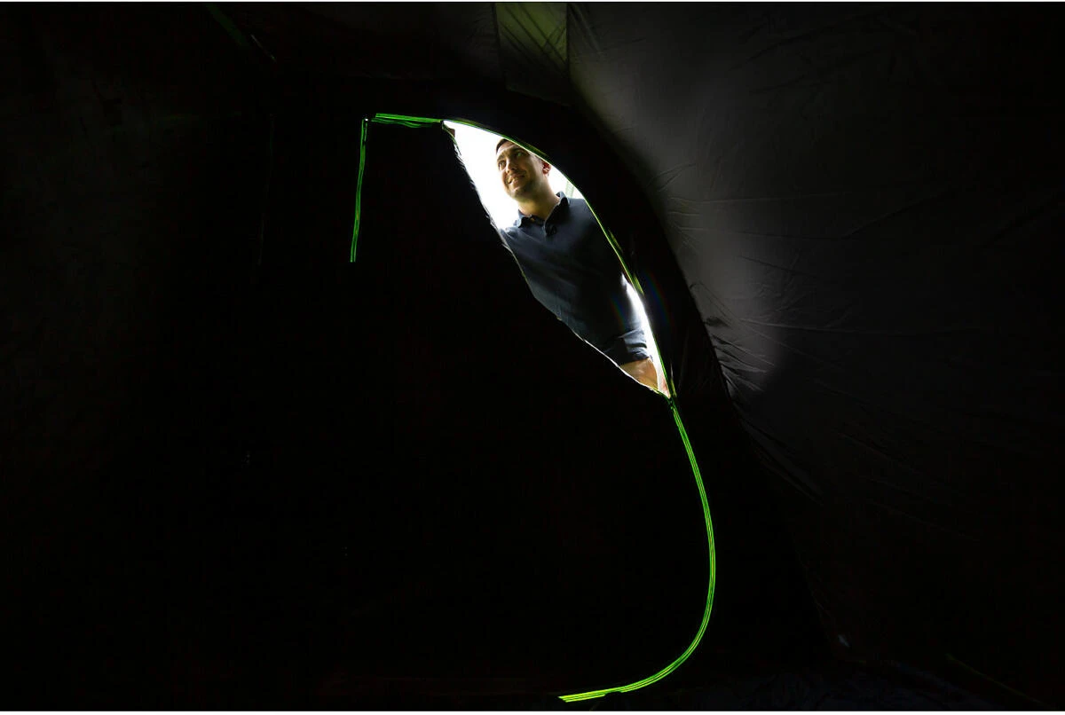 Coleman Weathermaster 4XL BlackOut Air Tent 7 Coleman Weathermaster 4XL BlackOut Air Tent - Image 7