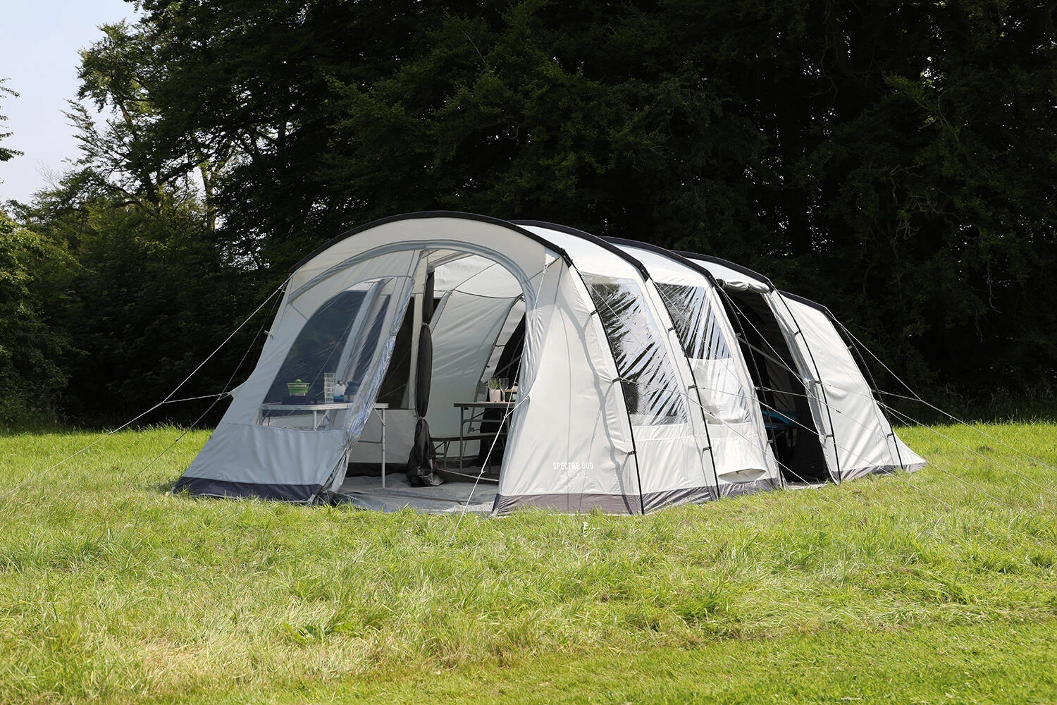 Vango Spectre 600 Pole Family Tunnel Tent Package Deal 2 Vango Spectre 600 Pole Family Tunnel Tent Package Deal - Image 2