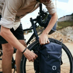 Roswheel Tour Pannier Small 20L (Pair) -Outdoor Camping Shop k71e3c852ccfb3a944639c3903ac683d0