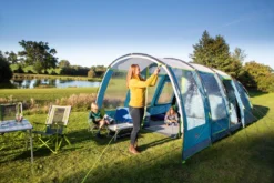 Coleman Castle Pines 4L BlackOut Tent 13 Coleman Castle Pines 4L BlackOut Tent -Outdoor Camping Shop kee16001536c93ff3541fc7f21b8ec2ee