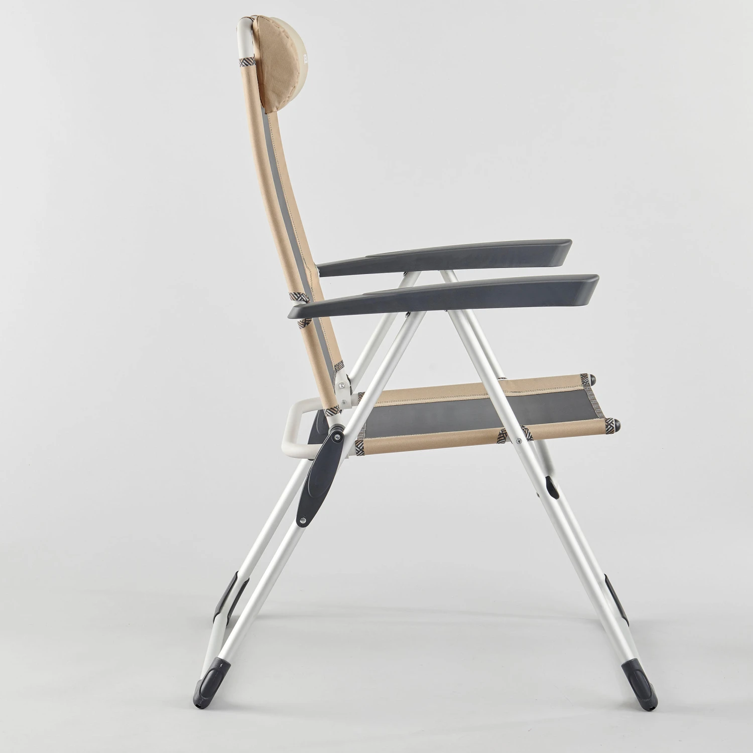 Quechua Folding Reclining Camping Chair 4 Quechua Folding Reclining Camping Chair - Image 4